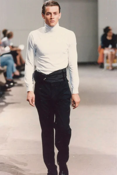 Look 20